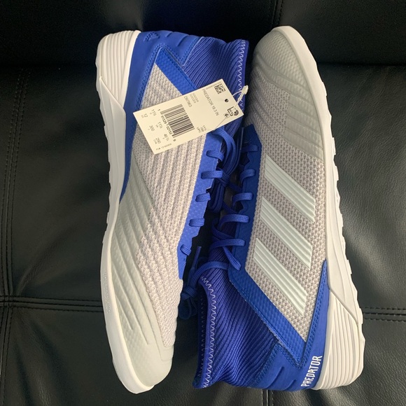 Adidas Predator 19.3 INDOOR Soccer Cleats - Picture 3 of 4